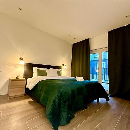 Luxury Suites Park By Rikas Hotels Anversa Esterno foto