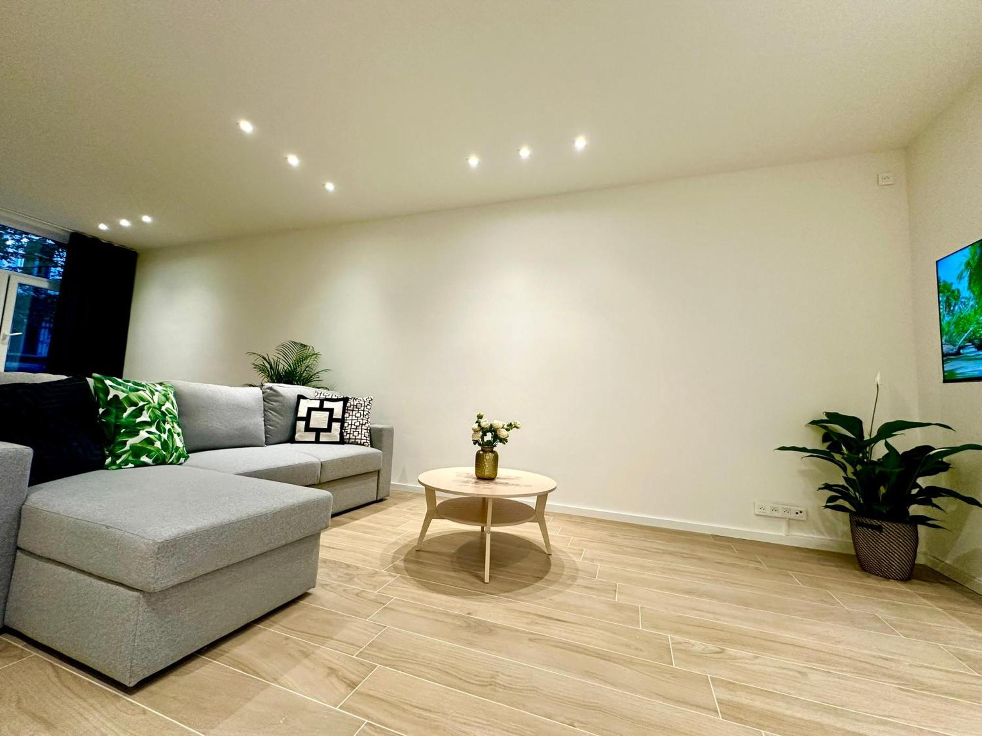 Luxury Suites Park By Rikas Hotels Anversa Esterno foto